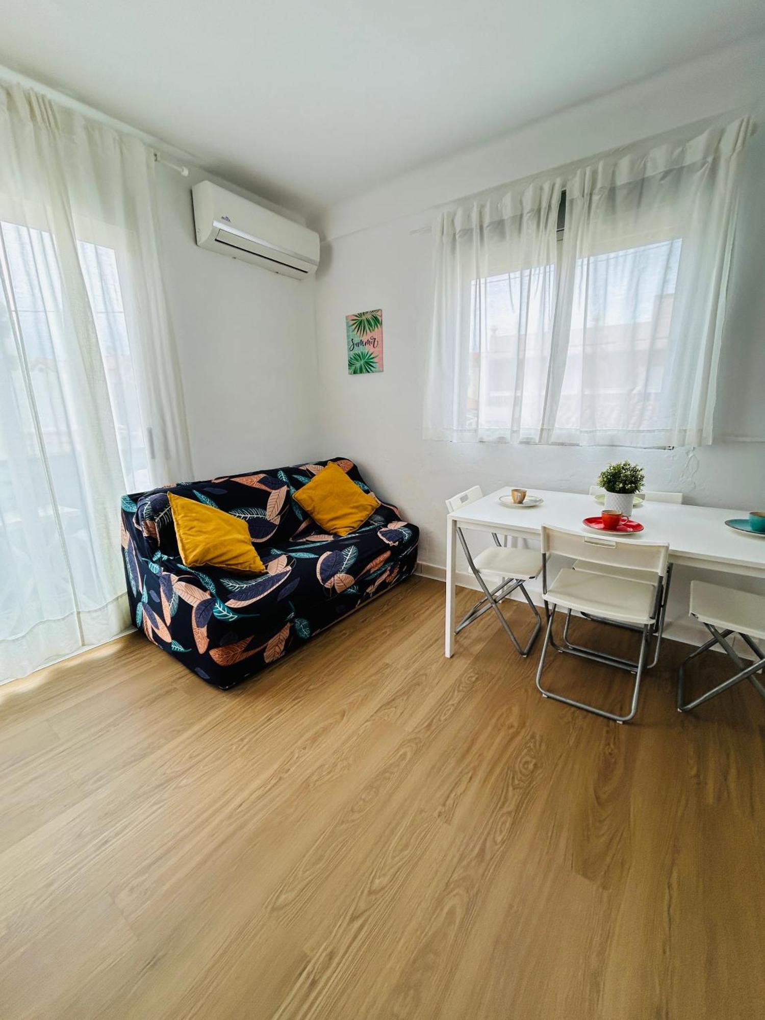 Apartamento Luna En Playa De Gandia Leilighet Eksteriør bilde